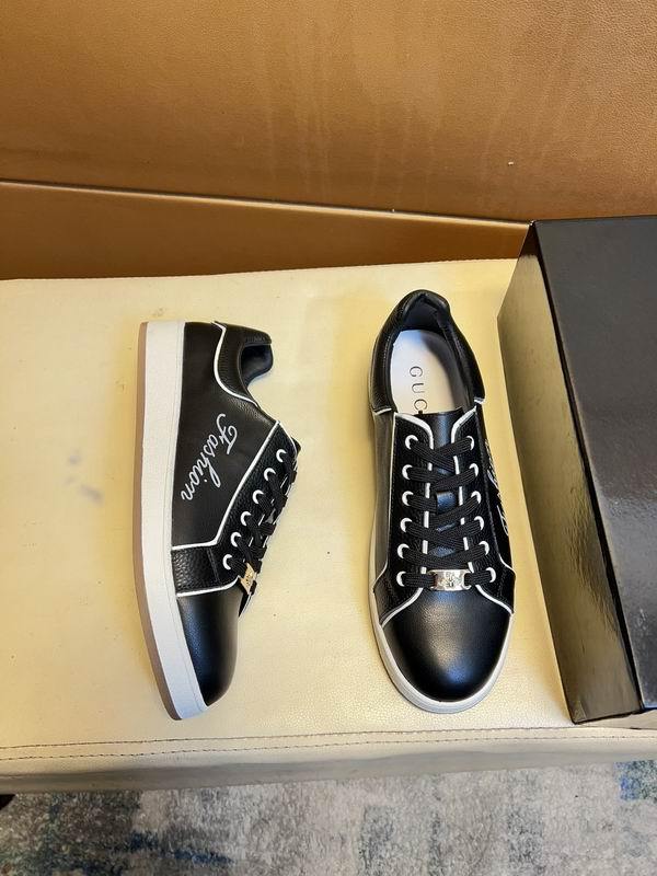 Gucci Men's Shoes 2605